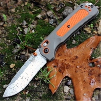 Нож складной Benchmade Grizzly Ridge™ 15061, сталь CPM-S30V, рукоять пластик/версафлекс купить в Сыктывкаре